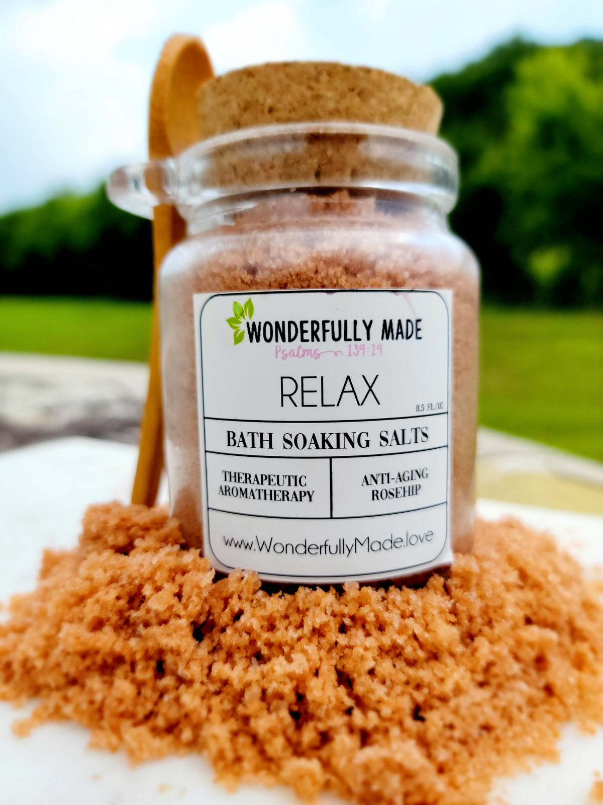 Relax Bath Salts & Lavender Bath Bomb Gift Set