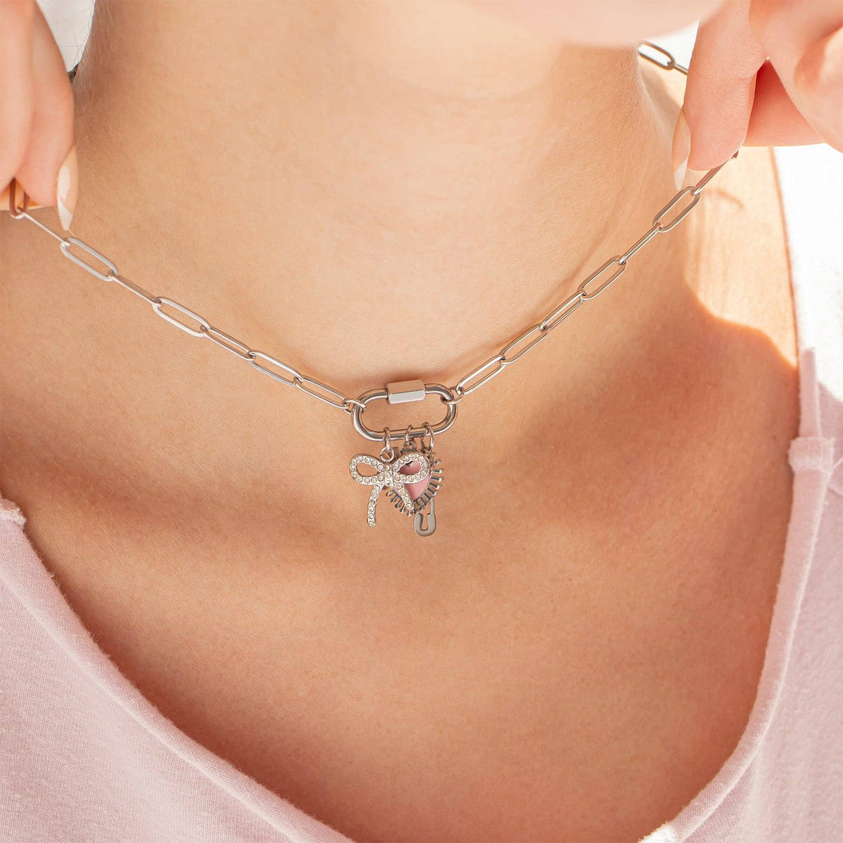 18K Gold PVD Paperclip Carabiner Necklace: Gold