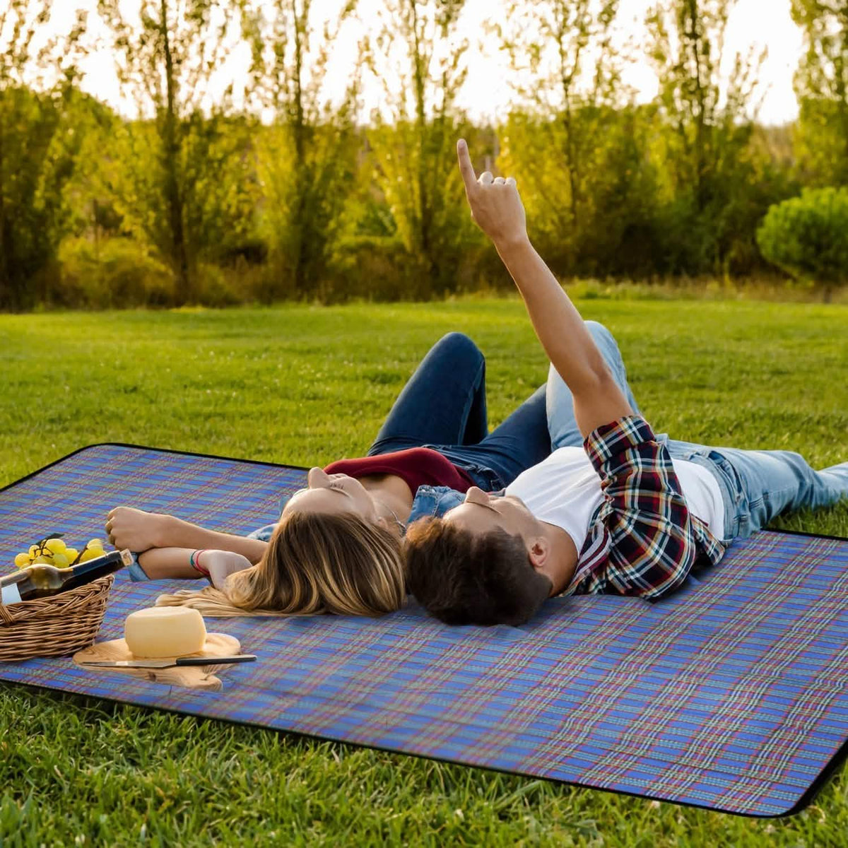 Oversized Waterproof Plaid Picnic Blanket