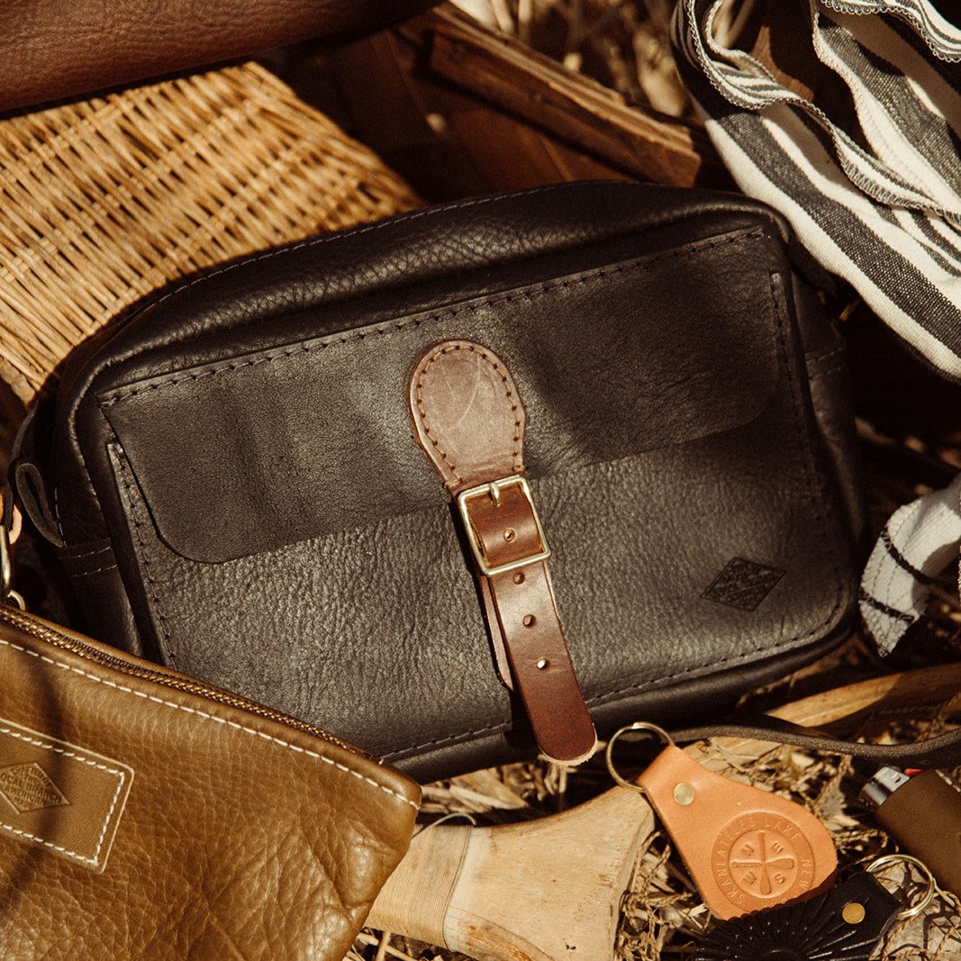 Vagabond Leather Sling Pack