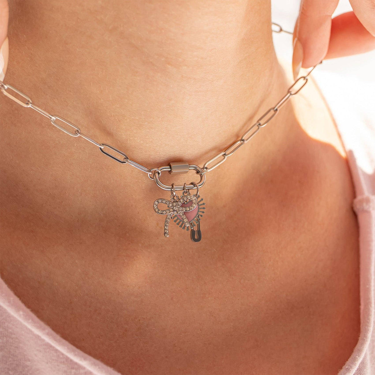 18K Gold PVD Paperclip Carabiner Necklace: Gold