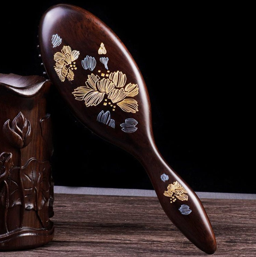 Sandalwood Air-Cushion Hairbrush