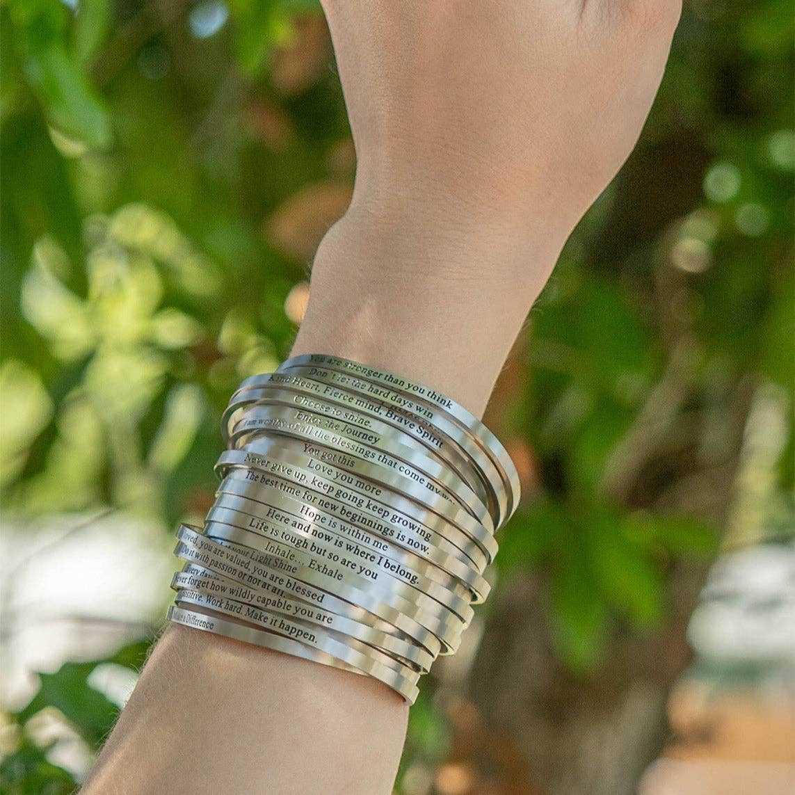 18K Gold PVD Stainless Steel Let your Light Shine Bracelet: Gold - Made in USA
