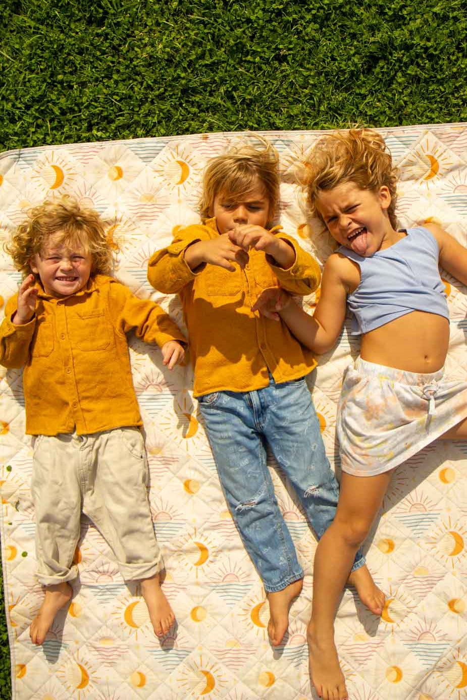 Shwally Cushioned Picnic Blanket