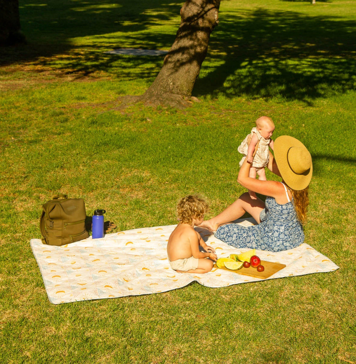 Shwally Cushioned Picnic Blanket
