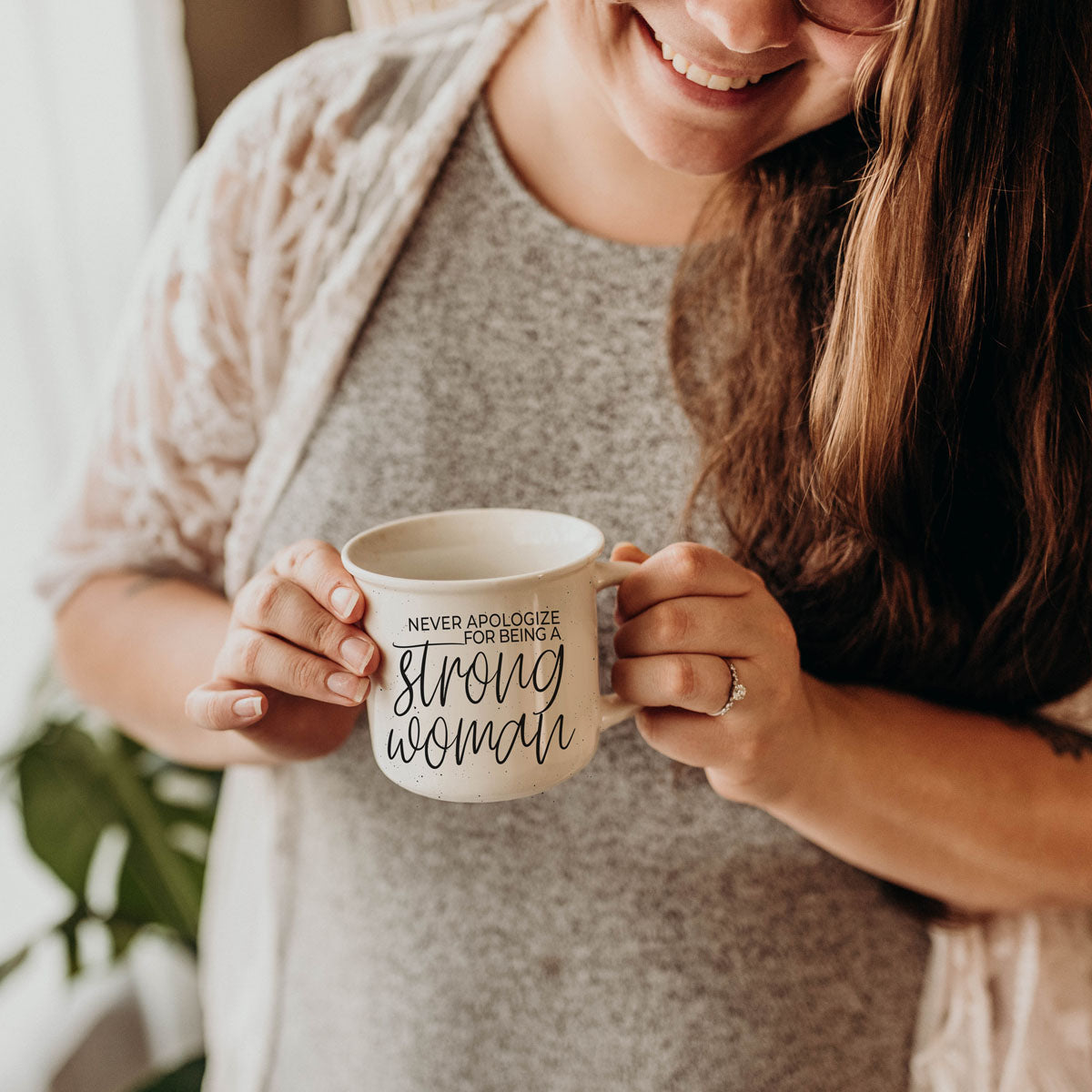 Never Apologize for Being a Strong Woman Ceramic Mug